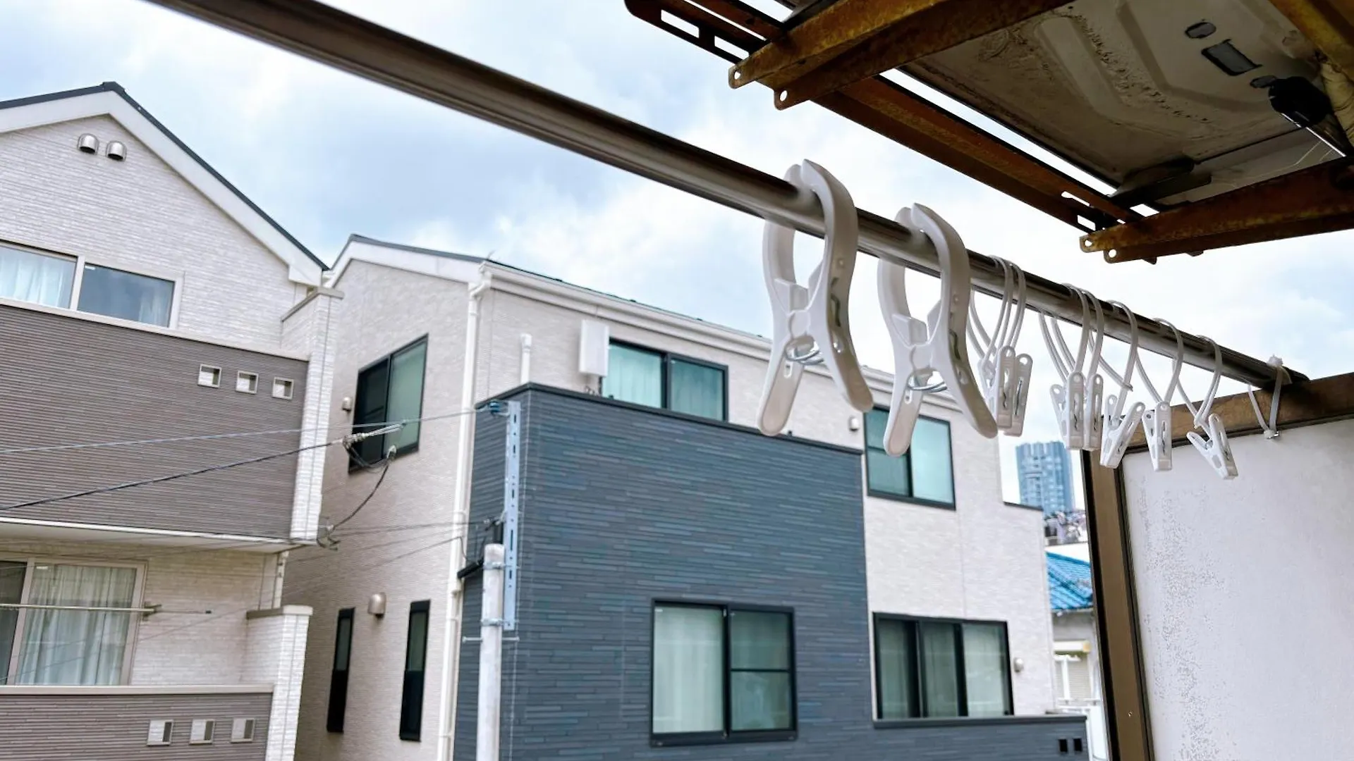池袋駅至近！静かで独立した生活空間（クオリティハイツ） Apartment Tokyo 0*,  Japan